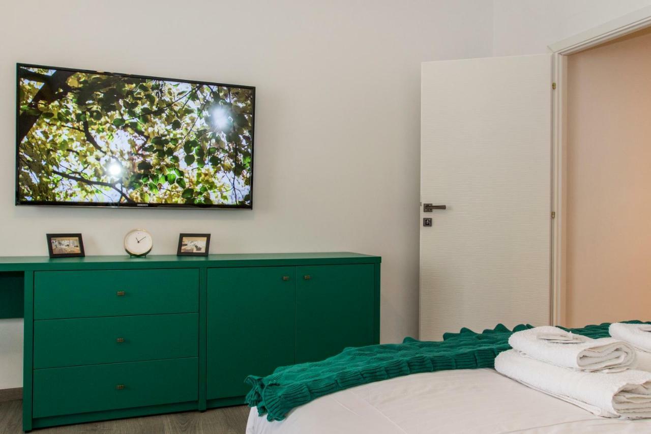 Premium Apartment By Mrg Apartments Bucureşti Ngoại thất bức ảnh